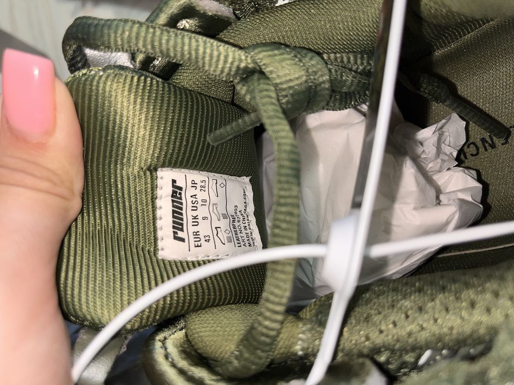 balenciaga runner