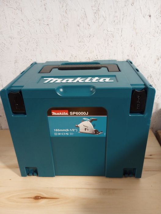 Занурювальна дискова пила Makita SP6000J