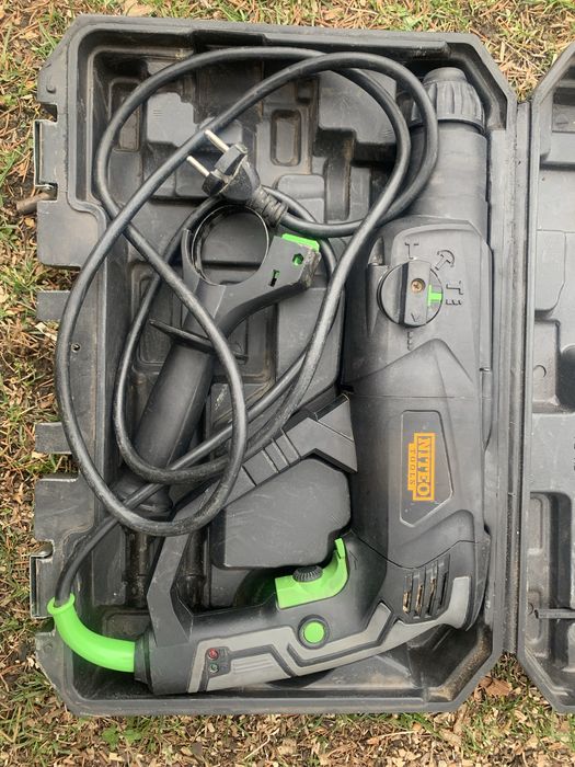 Продам Ударний дриль