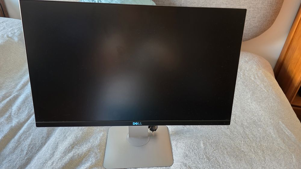Monitor marca DELL