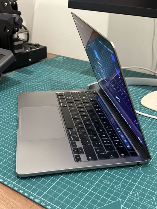 Macbook pro 13 touchbar 2020 - 16GB