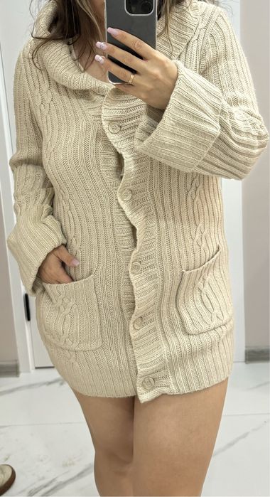 Вязаная накидка кардиган кофта теплая длинная свитер