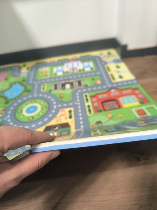 Дитячий ігровий килимок-пазл ева  “Містечко з дорогами” 92*92см