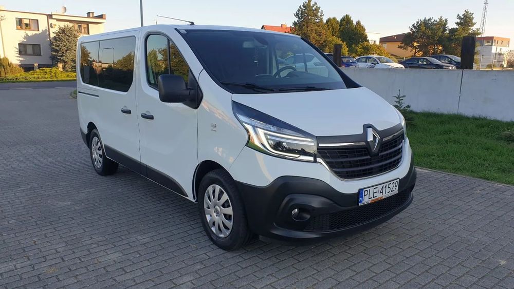Renault Trafic Bezwypadek, 9 osobowy,Serwis, 33tys km,Nowy