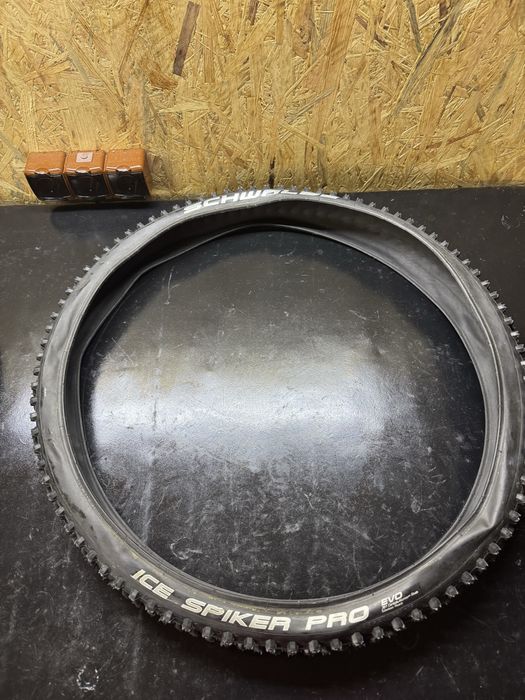 Opony Schwalbe Ice Spiker pro 26x2.1 komplet