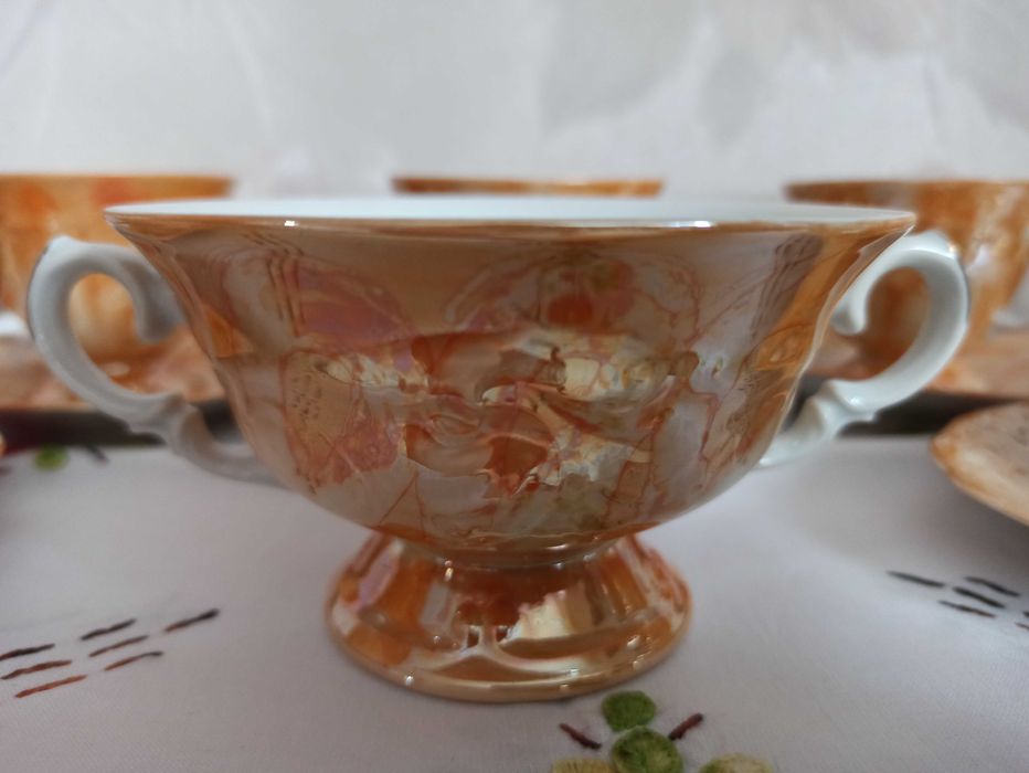 Zestaw Fryderyka, filiżanki, cukiernica, mlecznik, porcelana Wawel