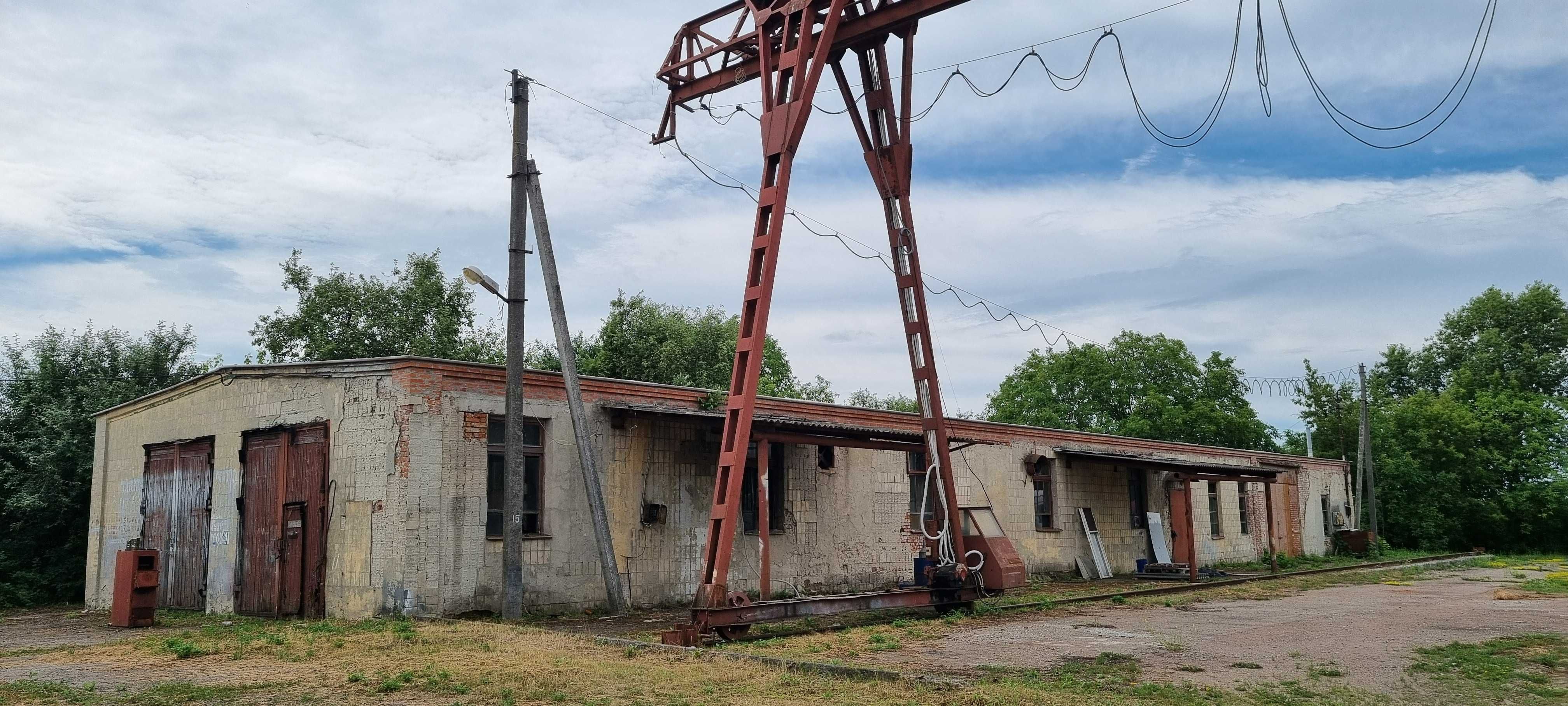 Продам виробниче приміщення гараж територія з козловим краном