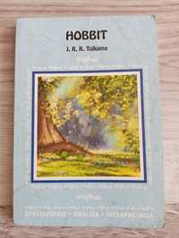 Sprzedam opracowanie lektury Hobbit.