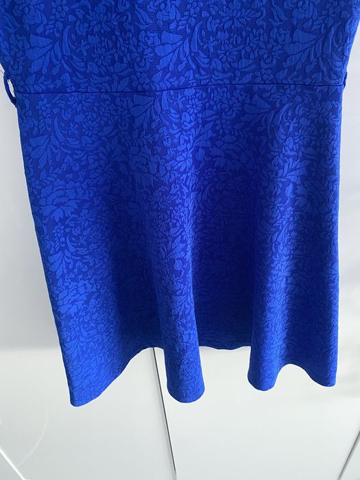 niebieska sukienka letnia h&m