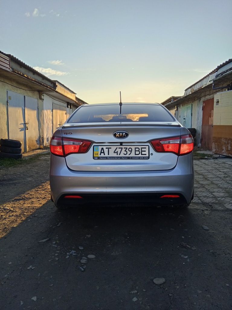 КІА RIO 1.4, 2012p 5200$