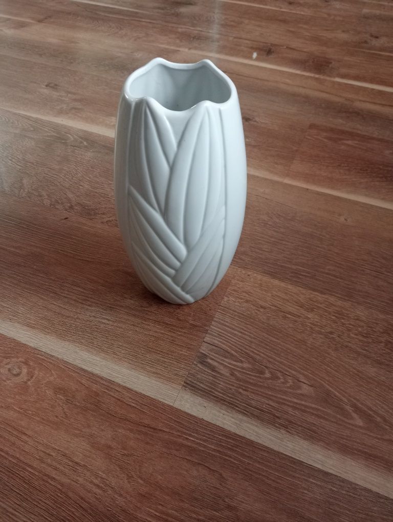 Holenderski wazon ceramiczny