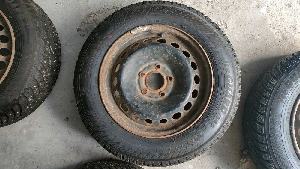 Felgi wraz z oponami 195/65R15 95T IG65 - 4 sztuki