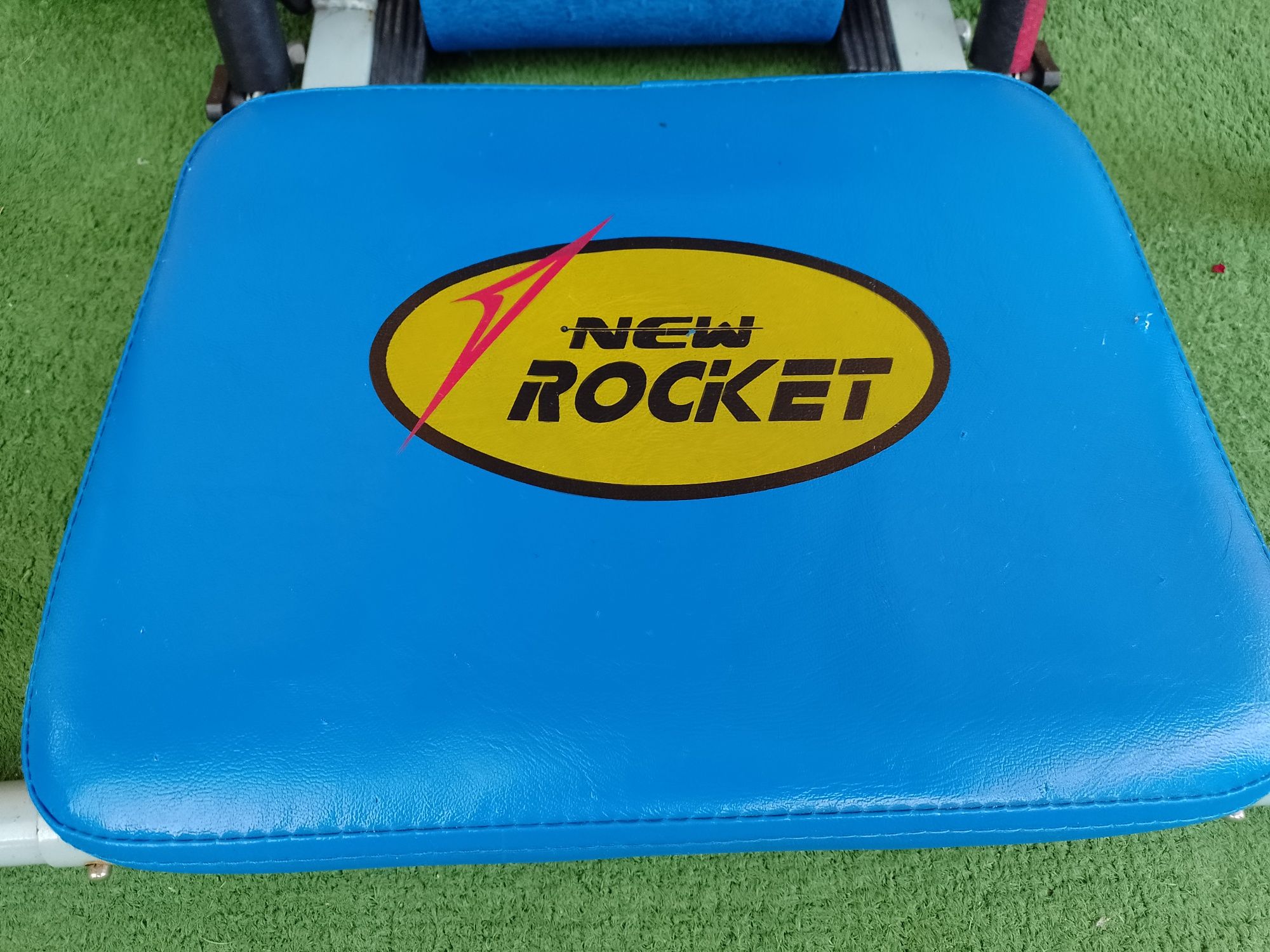 Przyrząd do ćwiczeń New Rocket