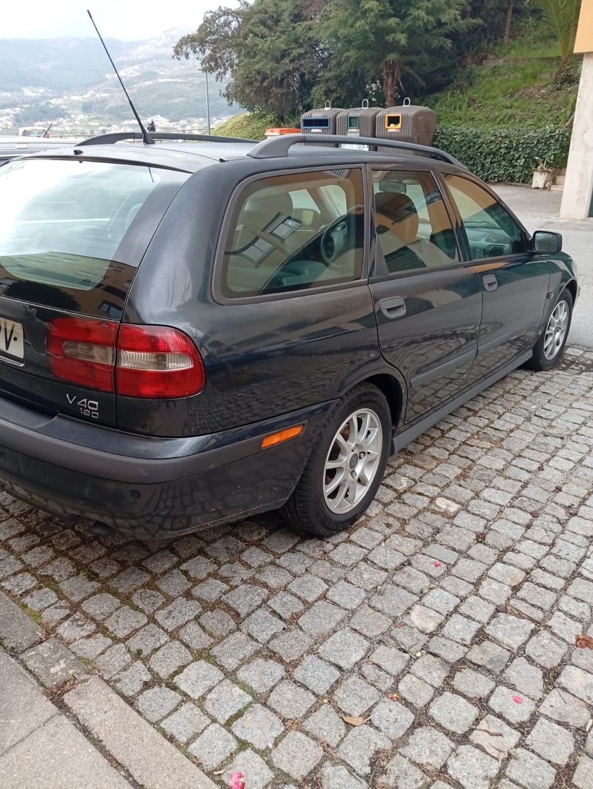 Volvo V40 ano 2000