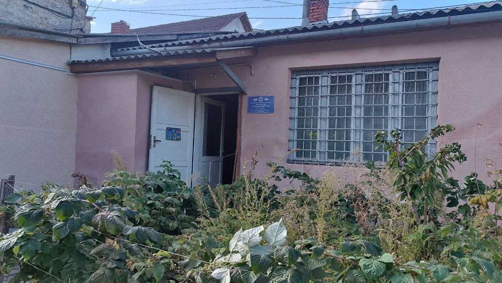 Нежитлове приміщення 21,2 м2, Мукачево, площа Кирила і Мефодія 17