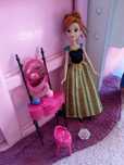 Lalka Anna Frozen z Lustrem z Bajki Kraina Lodu Hasbro