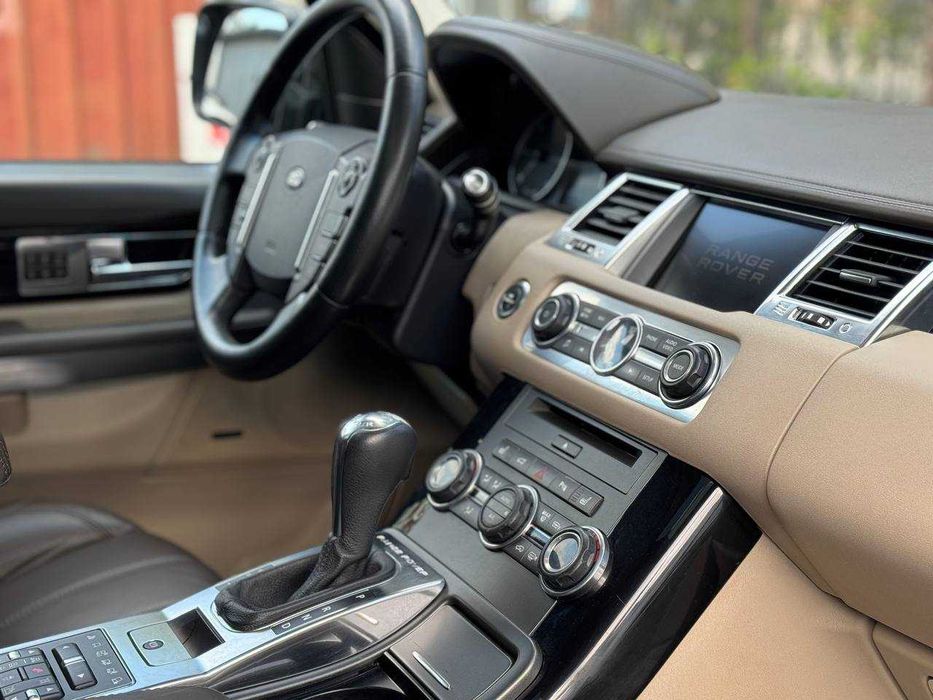 Land Rover Range Rover Sport 2013
