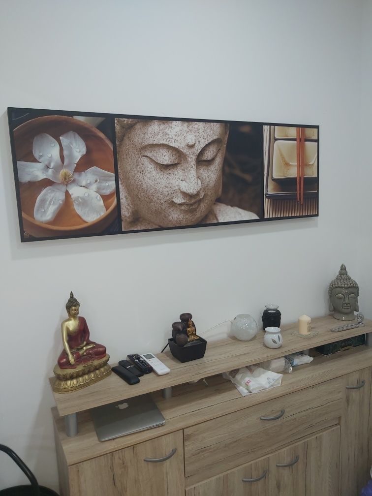 Tela baú e decoração buda