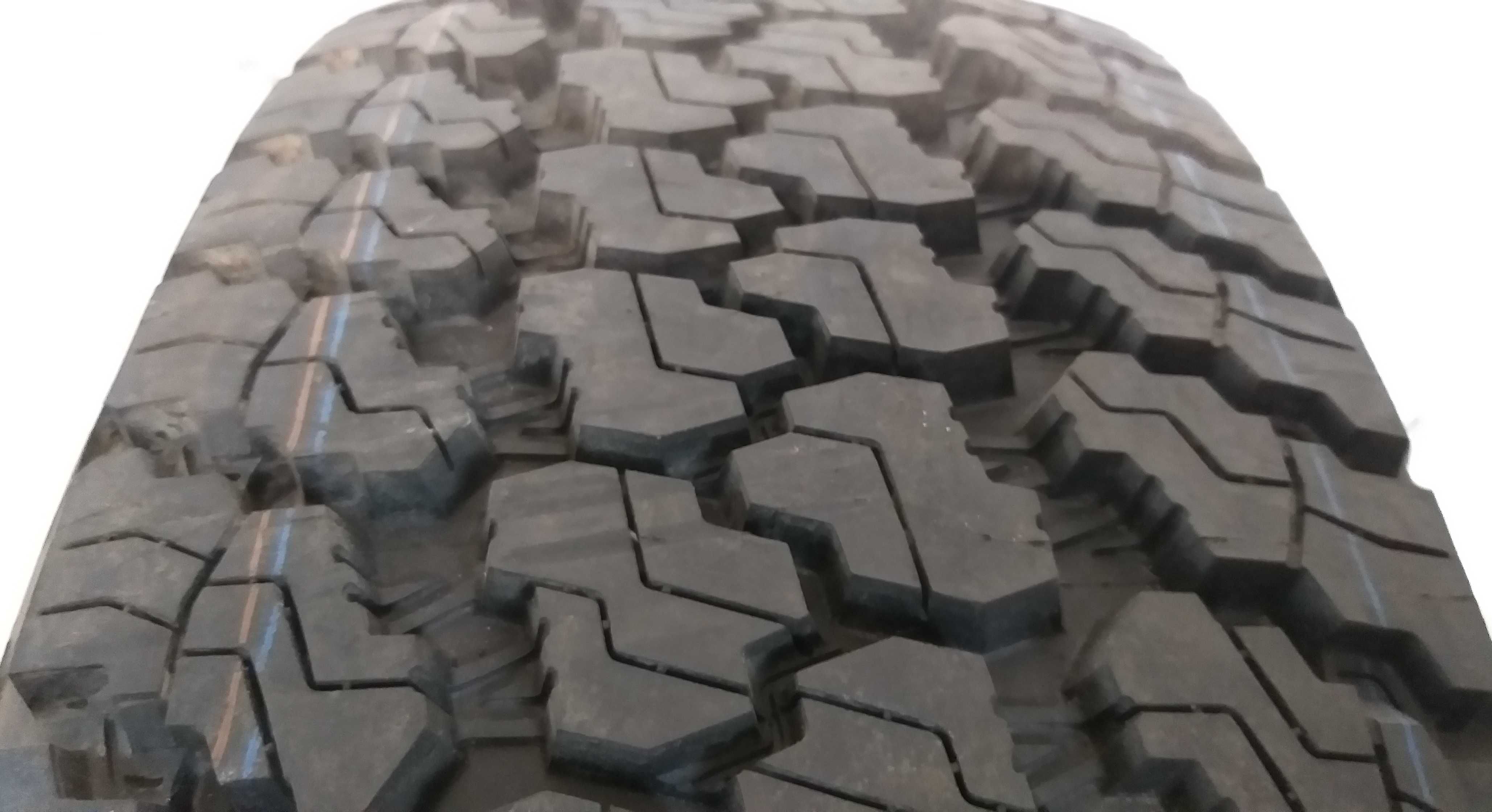 Szt2398M Sztuka 245/75R17 GoodYear Wrangler dot.4216