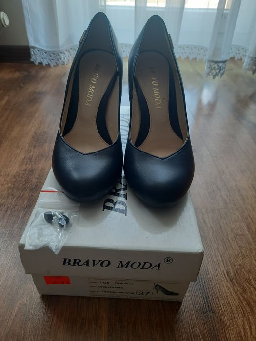 Czółenka skóra vero moda 37 granatowe