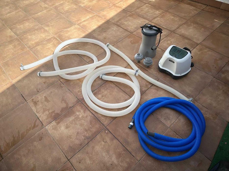 Piscina Bestway 3,05x0,76 com Clorador de sal, e filtro de Cartucho