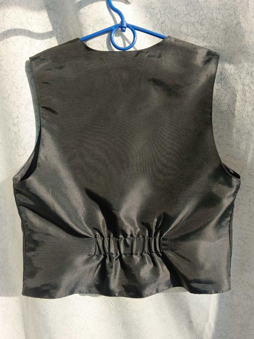 Жилет чорний та Піджак синій шкільний фірми "Юність"