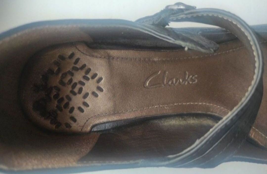 Туфли женские кожаные Clarks