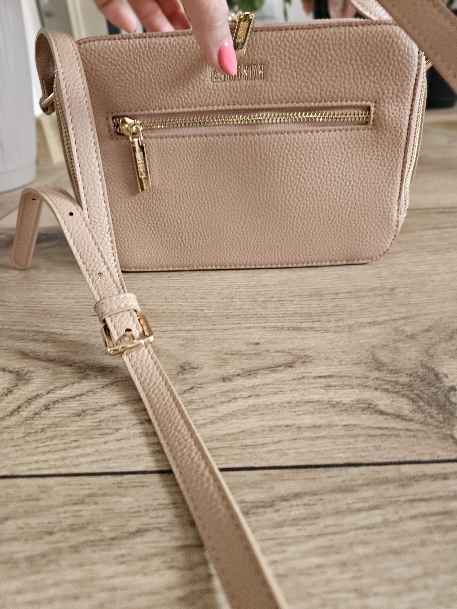 Torebka mała crossbody Big Star beżowa