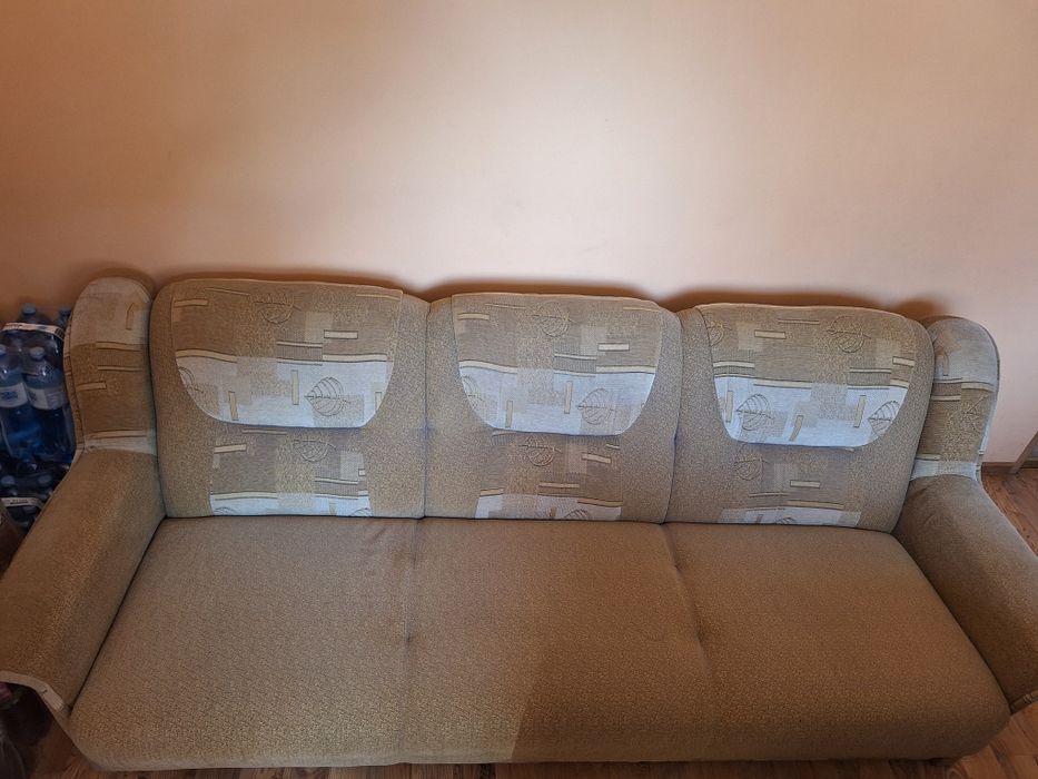 2 fotele ,kanapa z funkcją spania i pojemnikiem