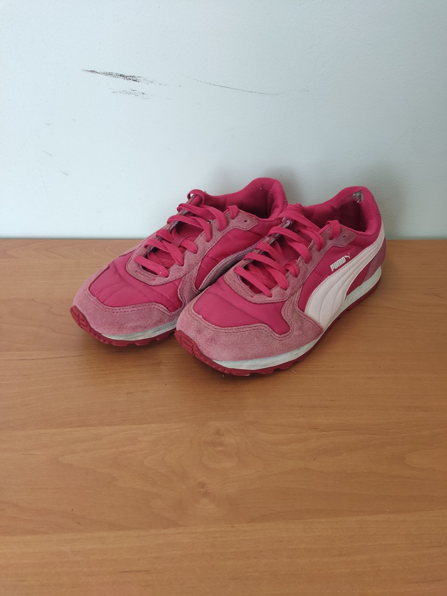 Buty Puma damskie rozmiar 38,5 st runner różowe sportowe