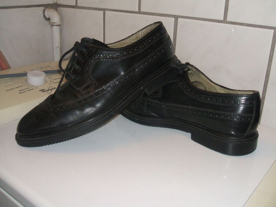 buty lakierki skórzane męskie pantofle 43 wkładka 27,5cm półbuty
