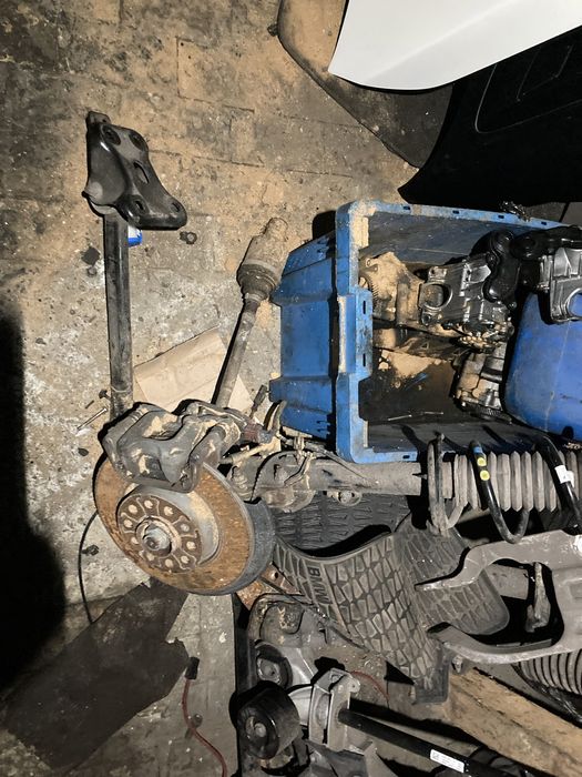 Jeep renagade fiat 500x cross 4x4 zawieszenie tył zwrotnica wahacz pół