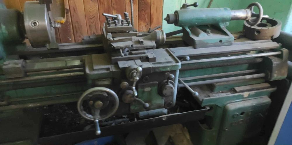 Tokarka TUB 32 sprawna technicznie