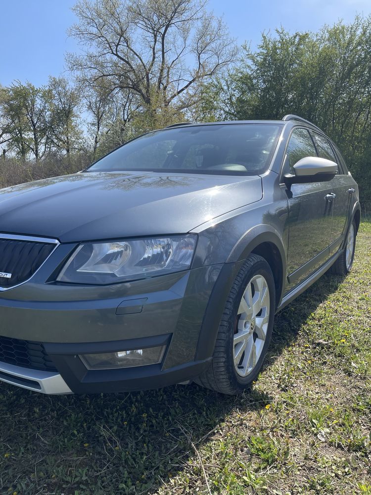 Skoda octavia scout a7