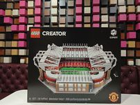 Конструктор LEGO CREATOR 10272 стадіон Манчестер Юнайтед