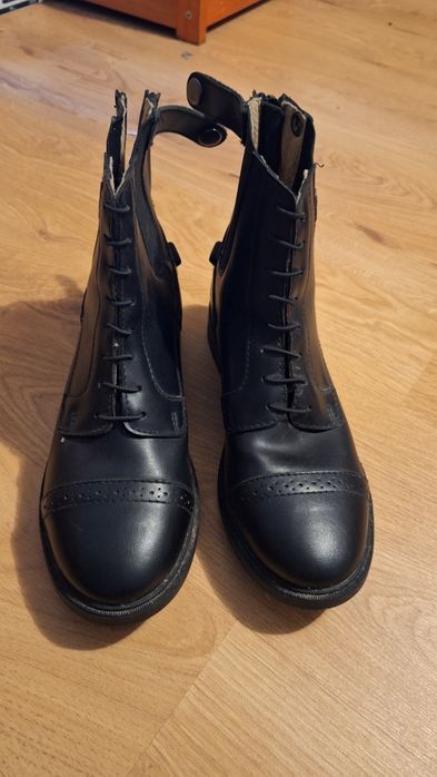 Kurtka do jazdy konnej , buty