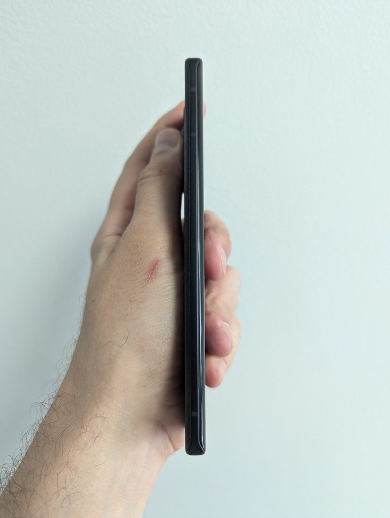 Motorola Edge 2023 НОВИЙ 256GB Sim + E Sim