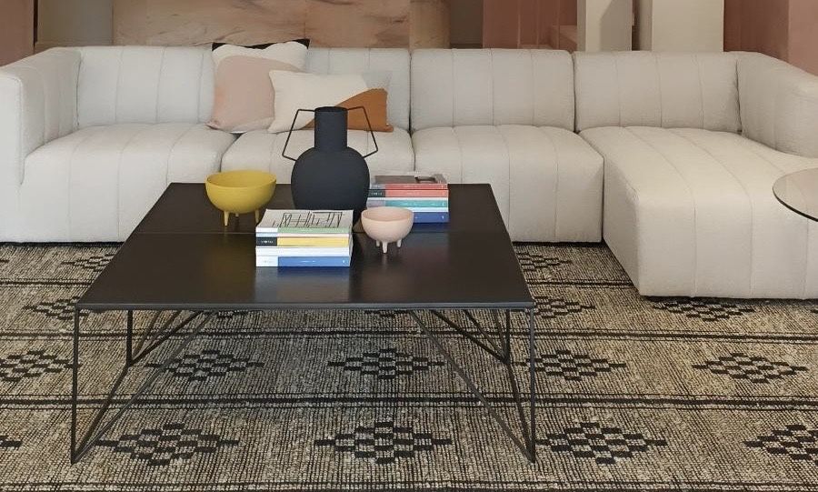 Sofá bege modular novo, marca KINDA