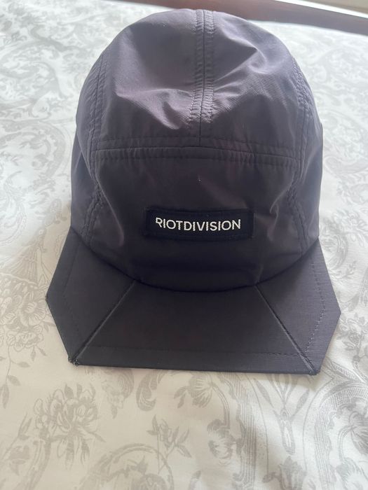 Кепка riot division