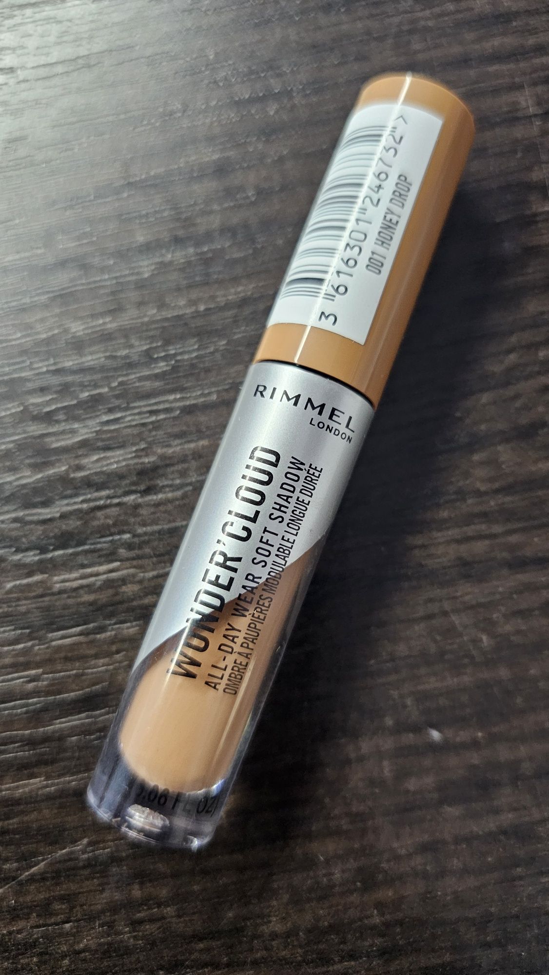 Rimmel - Wonder Cloud, 001 Honey Drop. Cień w płynie