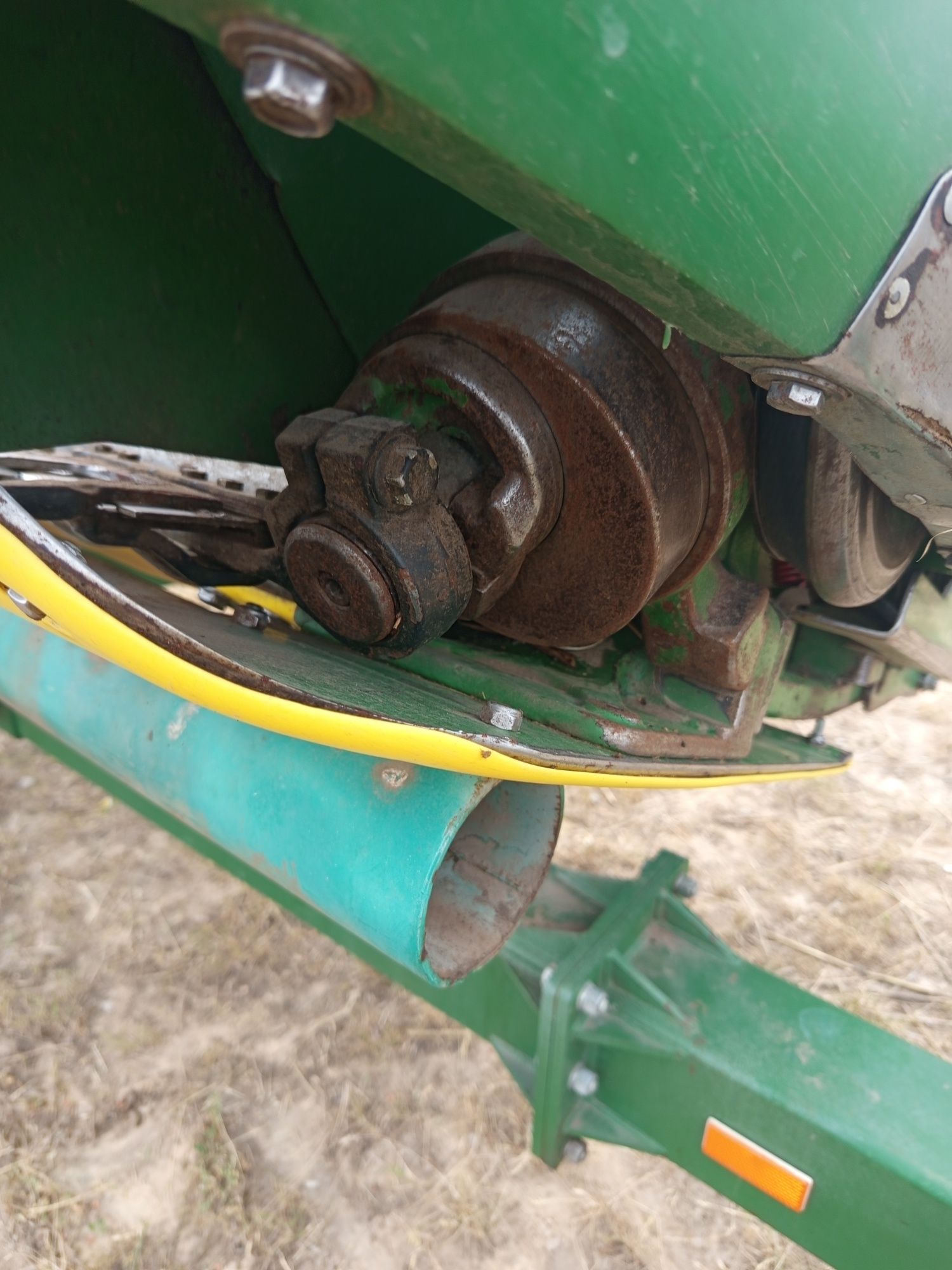 Жатка зернова JD 625f