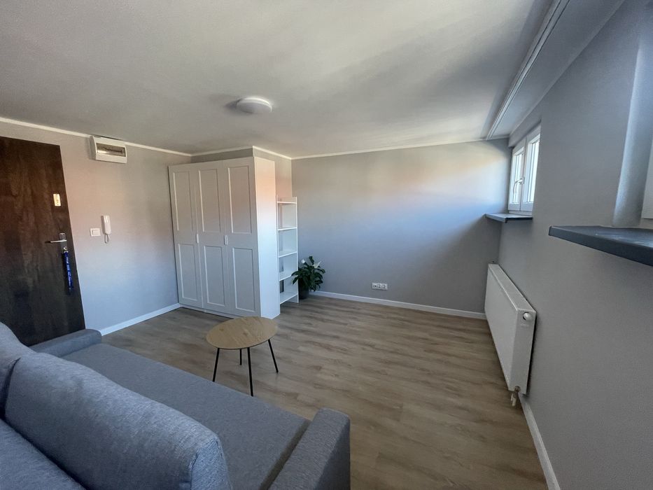 Kawalerka w centrum Katowic, tanie ogrzewanie, osobna kuchnia!