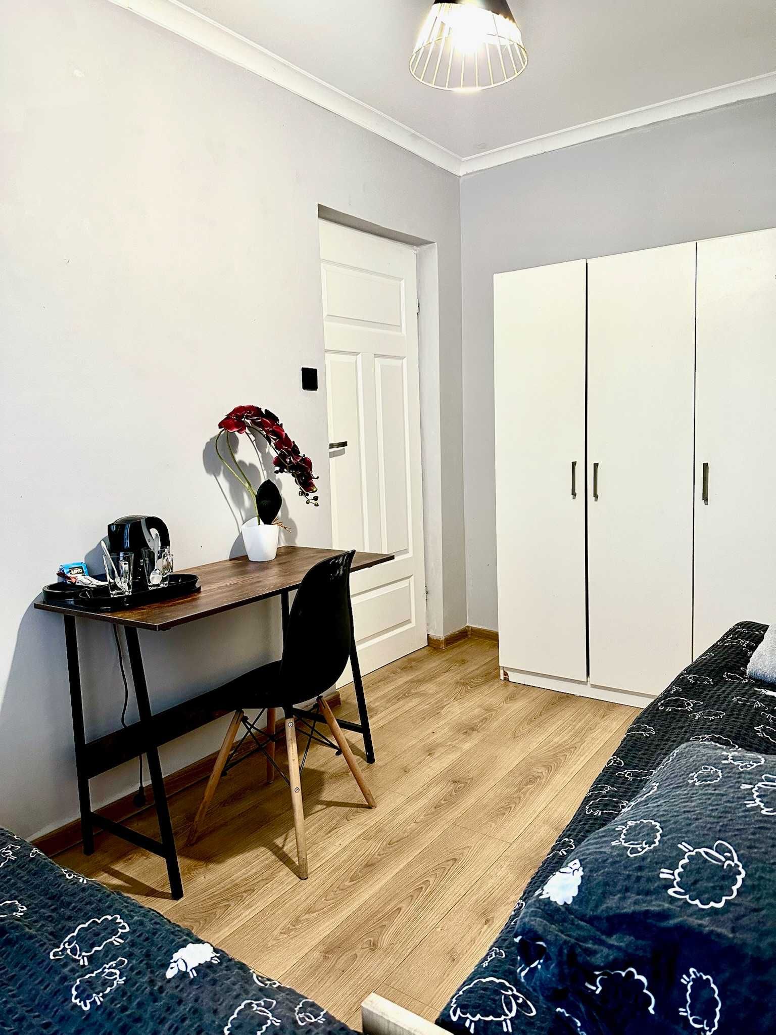 Pokoje blisko centrum, noclegi S3 i A4 Złotoryjska Saperska