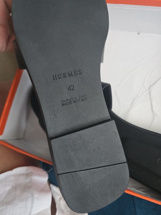 Sandálias Hermès tamanho 42