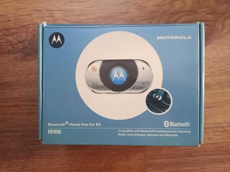 Автомобильная гарнитура Motorola HF850