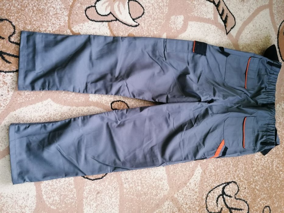 Spodnie robocze XL (54)