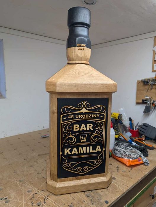 Barek na alkohol lity dąb butelka whisky bar na alkohol 135 cm
