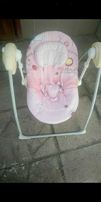 Электрическая укачивающая  качеля,шезлонг. детская.