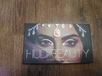 Huda Beauty Desert Dusk