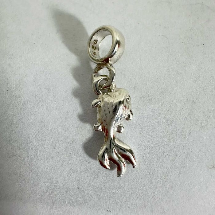 SC057 delikatny charms do bransoletki znak zodiaku ryby 1G